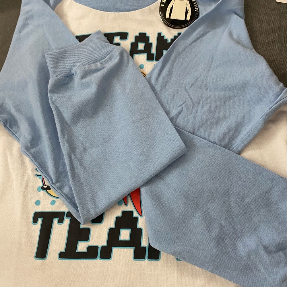 Sonic and Tails Graphic Tee size 8 - Picture 3 of 3